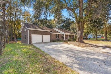 Garage & Driveway!