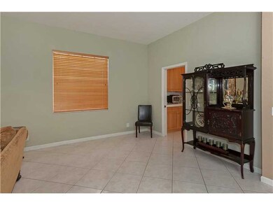 4250 Fox Ridge Dr, Weston, FL 33331 - photo 6