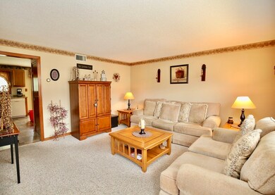 107 Ocean Meadows, Fairhaven, MA 02719 - photo 3