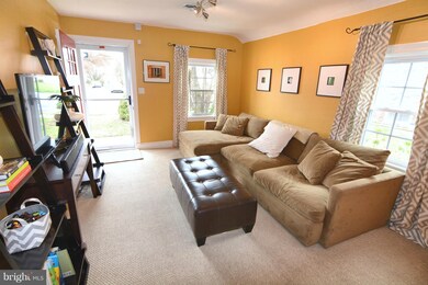 203 Maryland Ave, Towson, MD 21286 - photo 2