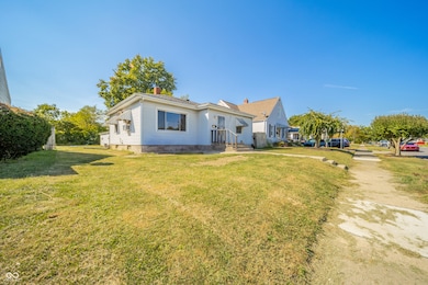 1611 Poplar St, Anderson, IN 46012 - photo 3