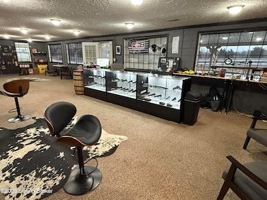 Living Room/ Show Room