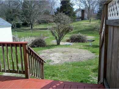 125 Quannacut Rd, Westerly, RI 02891 - photo 6