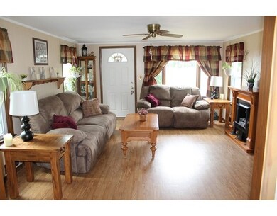 502 Read St, Attleboro, MA 02703 - photo 4