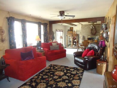 3127 S 3rd St, Whitehall, PA 18052 - photo 3