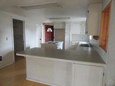 2334 NE Wilcox Ave, Terrebonne, OR 97760 - photo 5