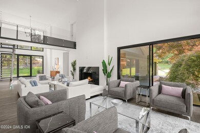 30-web-or-mls-50-sumner-rd