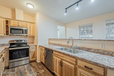 13014 W Carolyn Ln, Tucson, AZ 85735 - photo 6
