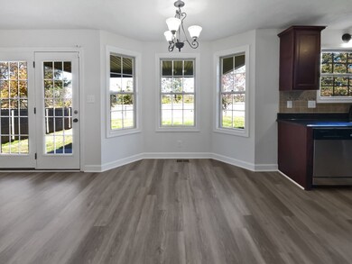 743 Sleek Fox Dr, Clarksville, TN 37040 - photo 6