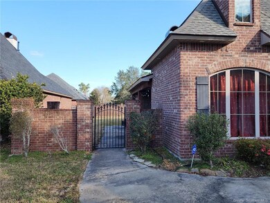 900 Middlebrook Cir, Lake Charles, LA 70605 - photo 3