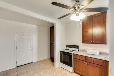 662 N Washington St, Chandler, AZ 85225 - photo 2