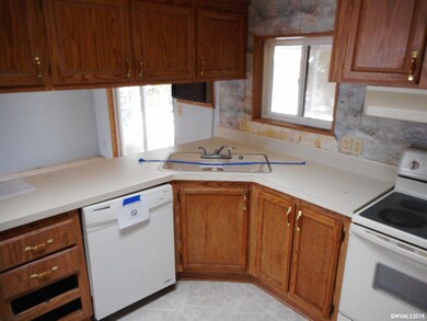 5192 10th St SE, Salem, OR 97306 - photo 5