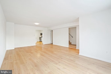 5 Briarstone Ln, Gaithersburg, MD 20877 - photo 3