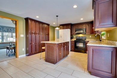 85 Bailey Woods Rd, Brooklyn, CT 06234 - photo 4