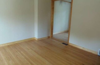 1828 Orchard St, Des Plaines, IL 60018 - photo 5