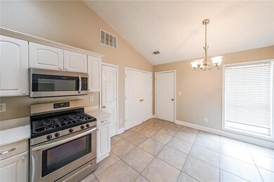 1830 McKendree Lake Dr, Lawrenceville, GA 30043 - photo 7