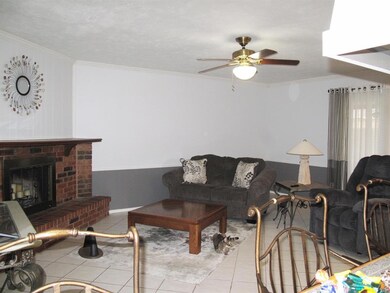 7105 Lancashire Dr, North Richland Hills, TX 76182 - photo 6