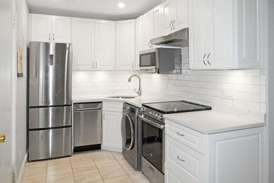 15 Keswick St unit 3, Boston, MA 02215 - photo 2
