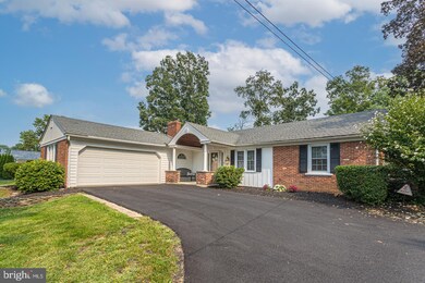 2051 N Line St, Lansdale, PA 19446 - photo 2