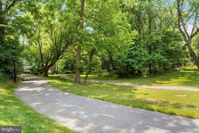 9625 Whiteacre Rd unit B3, Columbia, MD 21045 - photo 4