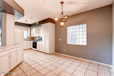 7240 N Dreamy Draw Dr Unit 109-small-003