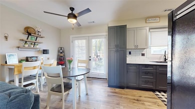 Dining/Kitchen