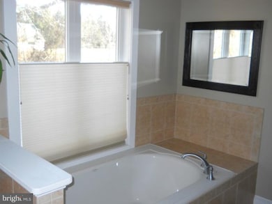 26046 Sotterley Heights Rd, Hollywood, MD 20636 - photo 3