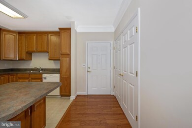 Mill Crossing unit 307, Frederick, MD 21702 - photo 3