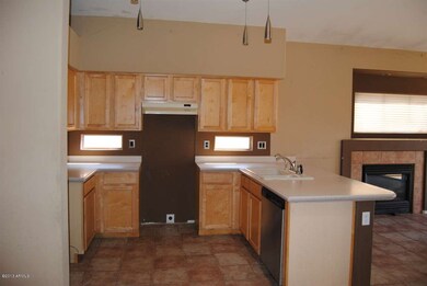Kitchen (3)