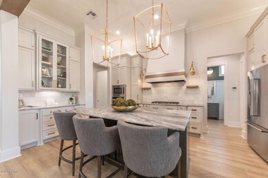 100 Amber Pd Kitchen island
