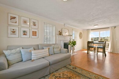 32 Bittersweet Blvd, Worcester, MA 01607 - photo 5