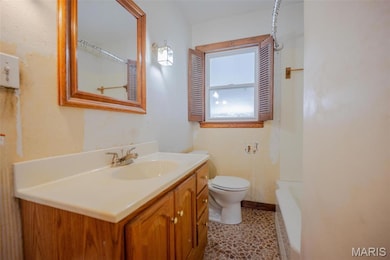 867 E Penning Ave, Wood River, IL 62095 - photo 6