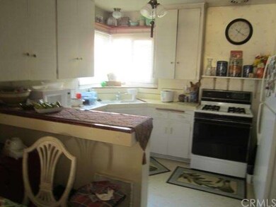 Lower unit Kitchen
