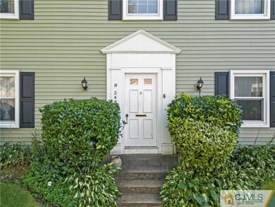 248 Mystic Ln unit 248N, Monroe Township, NJ 08831 - photo 2