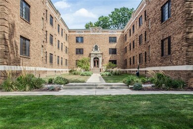 5347 N College Ave unit 104, Indianapolis, IN 46220 - photo 2