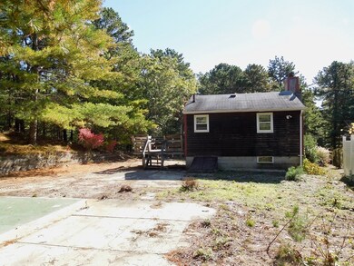 12 Squirrel Rd, Plymouth, MA 02360 - photo 4