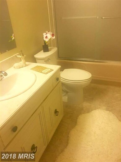 3618 Gleneagles Dr unit 72F, Silver Spring, MD 20906 - photo 5