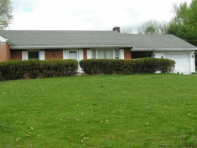 211 Vineyard Ave, Highland, NY 12528 - photo 2