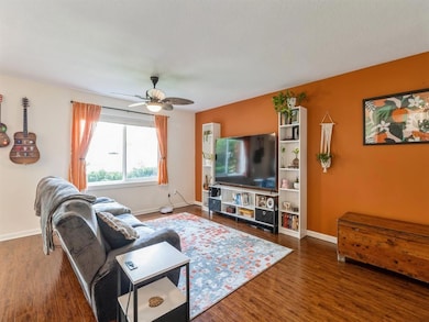 4609 Woodland Ave unit 5, West Des Moines, IA 50266 - photo 3