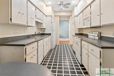 9 E Gordon St unit Parlor, Savannah, GA 31401 - photo 7