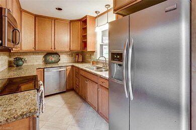 704 Colony Rd, Asheboro, NC 27205 - photo 2