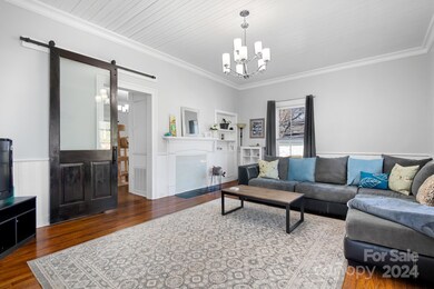 627 W Sharpe St, Statesville, NC 28677 - photo 7