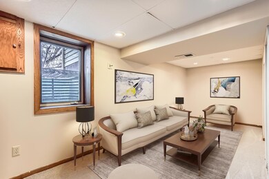 2405 7th Ave E, Saint Paul, MN 55109 - photo 7