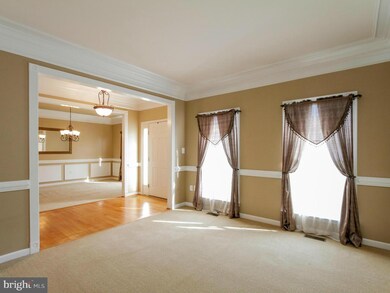 12163 Rain Slicker Place, Nokesville, VA 20181 - photo 2