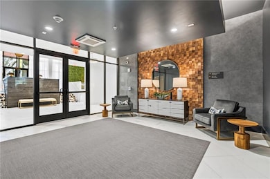 Community lobby with recessed lighting