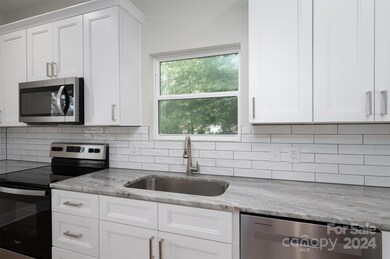 514 Lineberger St, Shelby, NC 28150 - photo 6