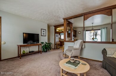 006-Living_Room-1376847-mls