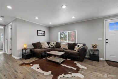 13718 246th St E, Graham, WA 98338 - photo 4