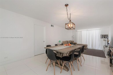 Maison Grande unit 307, Miami Beach, FL 33140 - photo 2