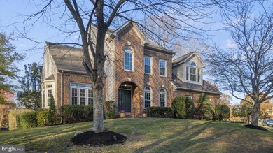 8308 Tabor Ln, Fairfax Station, VA 22039 - photo 6